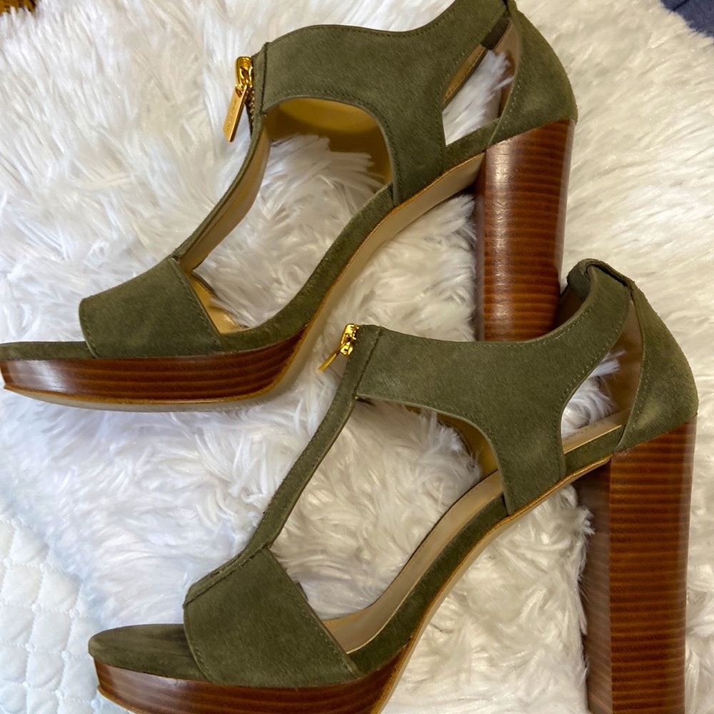 Michael Kors Olive Green Suede Platform Heels with Wood-Effect Block Heel